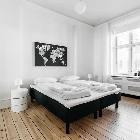 200 M2 Apartment Close To Tivoli And The Harbourfront Appartement Kopenhagen