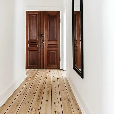 200 M2 Apartment Close To Tivoli And The Harbourfront Appartement